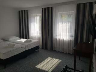 Отели типа «постель и завтрак» Parkova Голдап Двухместный номер с 1 кроватью или 2 отдельными кроватями и собственной ванной комнатой-3